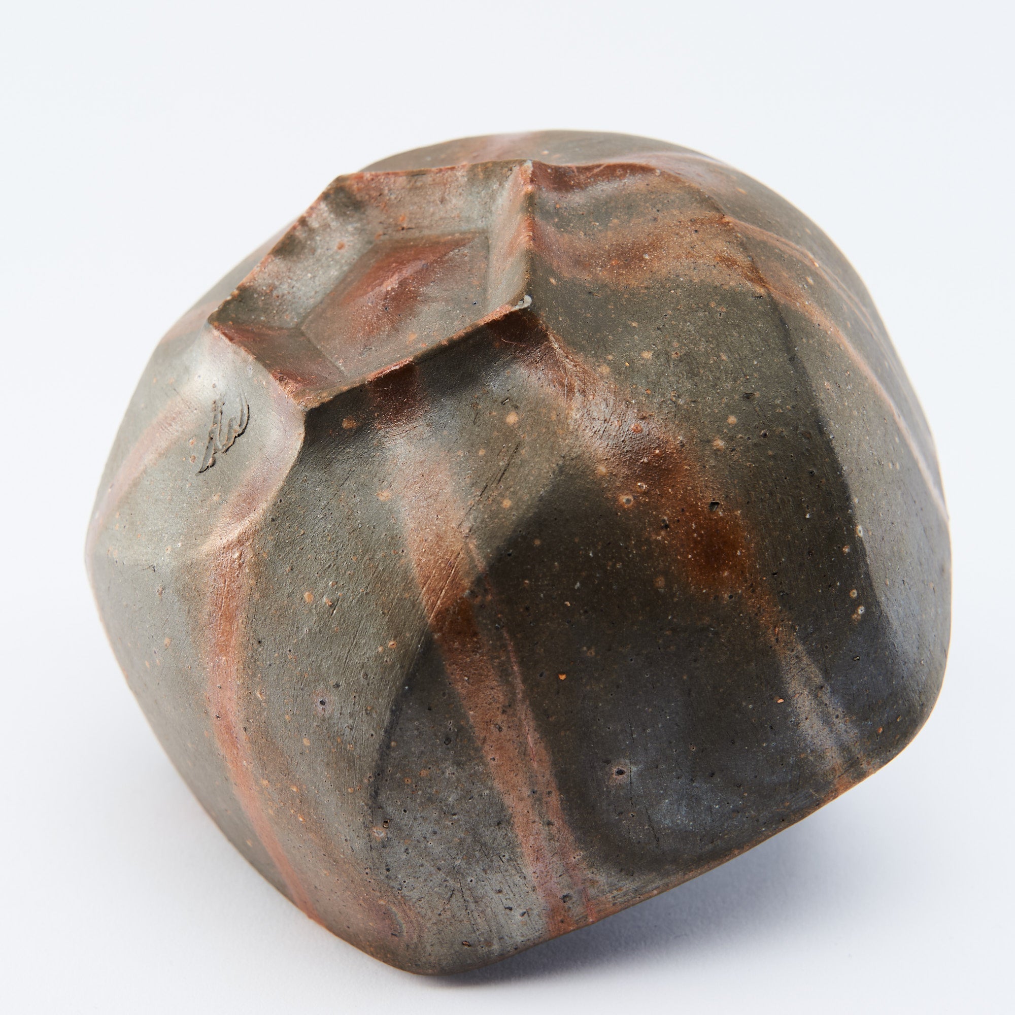 Shimmering Stripe Five-Sided Matcha Bowl