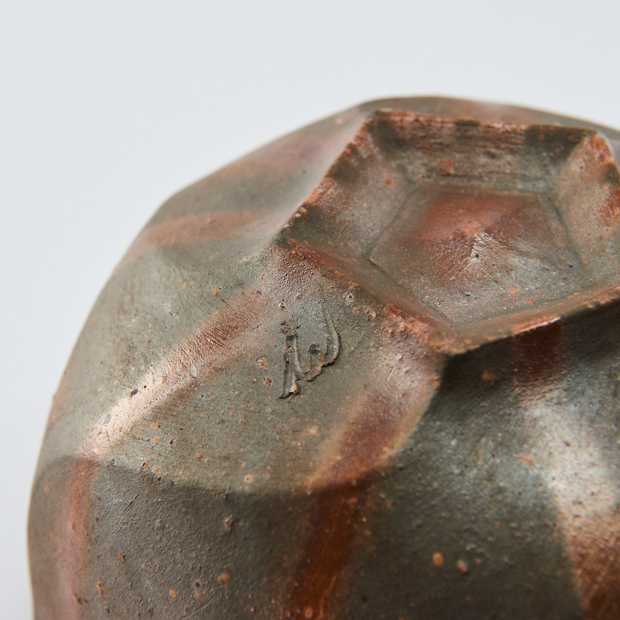 Shimmering Stripe Five-Sided Matcha Bowl