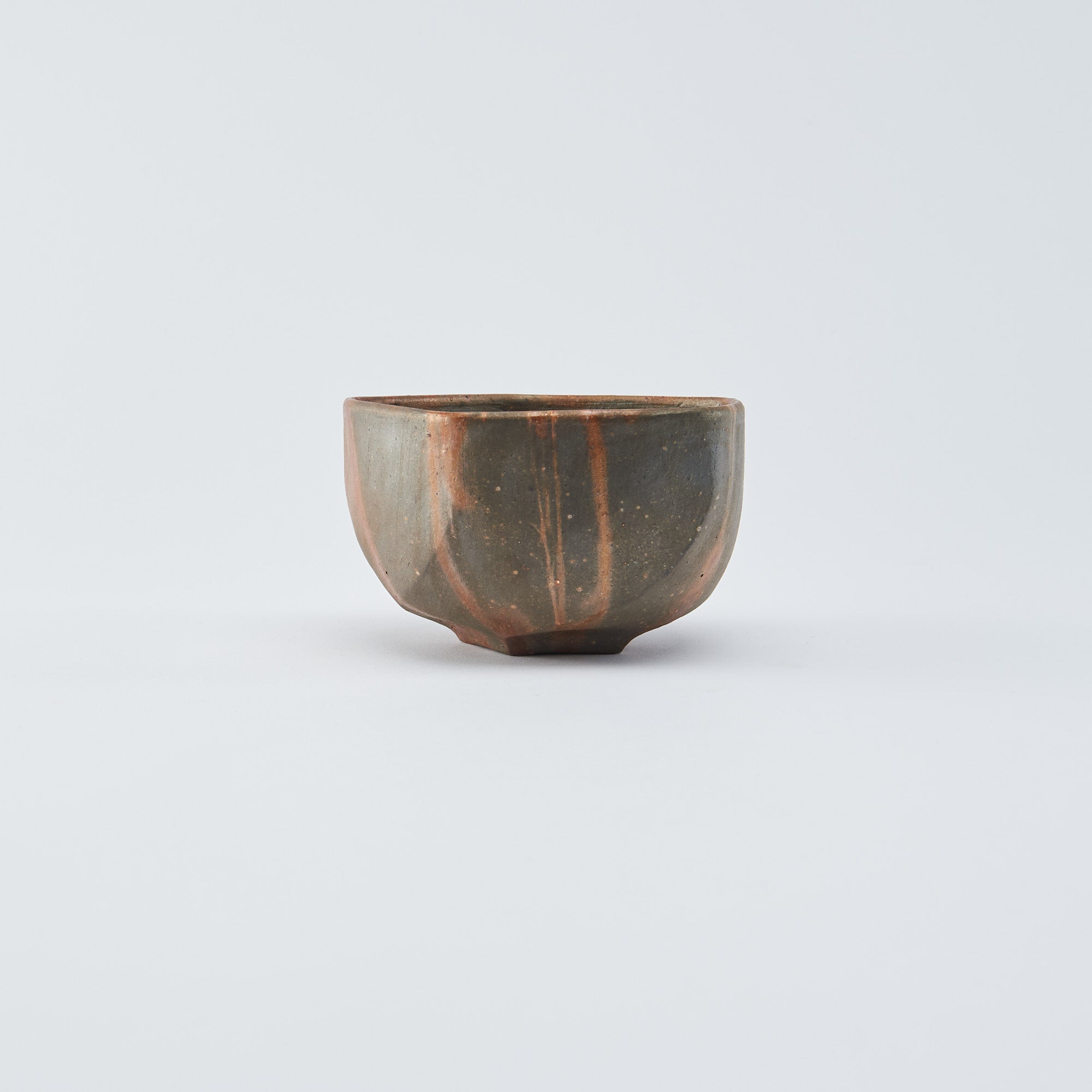 Shimmering Stripe Five-Sided Matcha Bowl