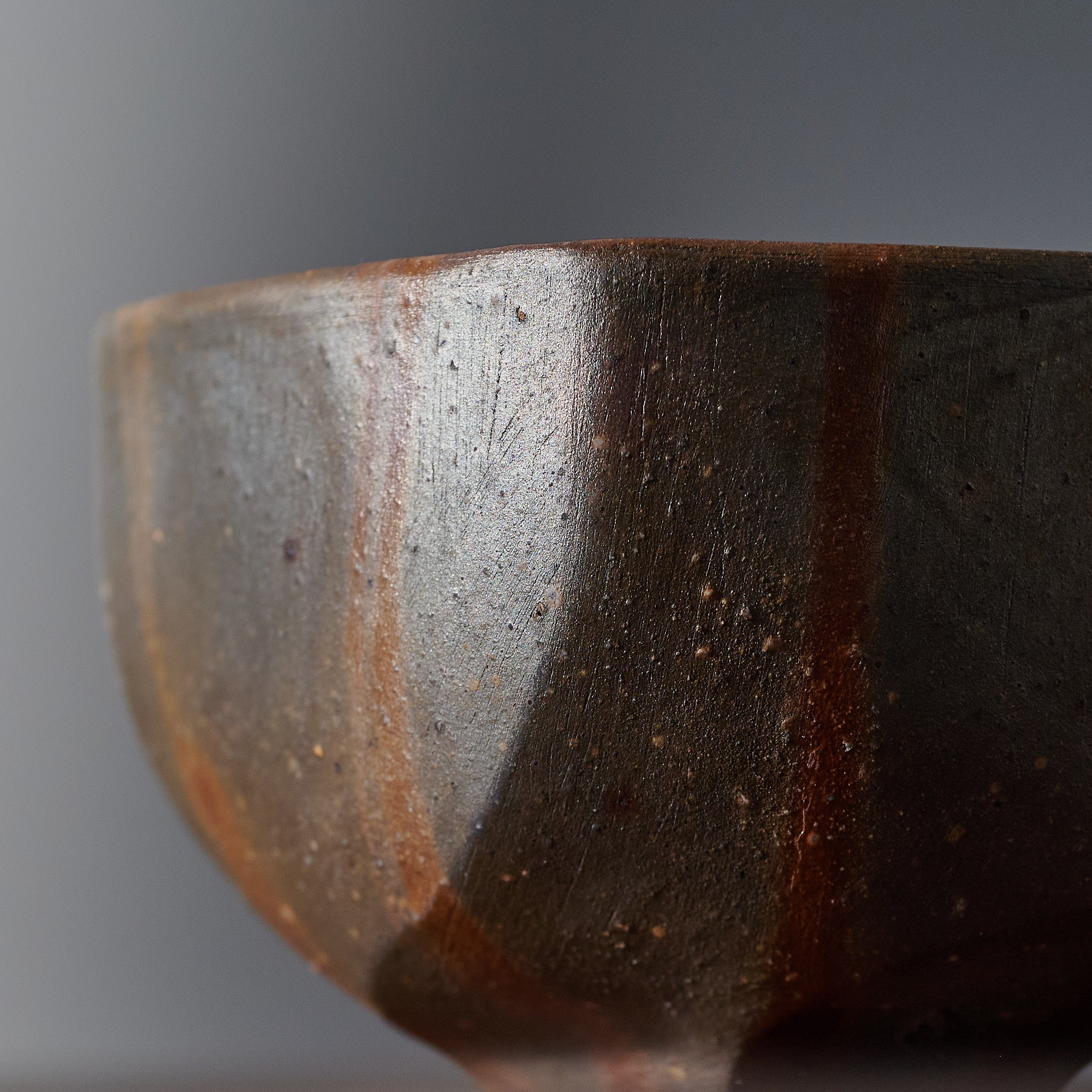Shimmering Stripe Five-Sided Matcha Bowl
