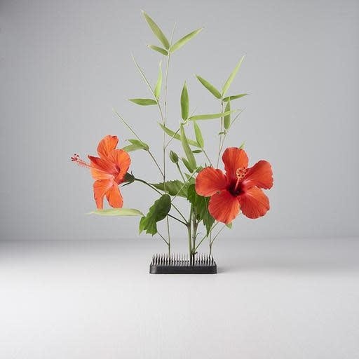 Kenzan Ikebana Pin Base 9.6x7cm Rectangular