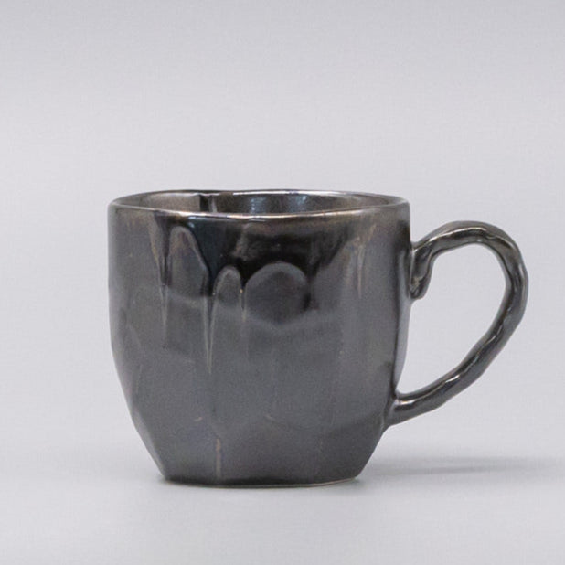 Mug in a Gift Box 260ml Black Drip Glaze