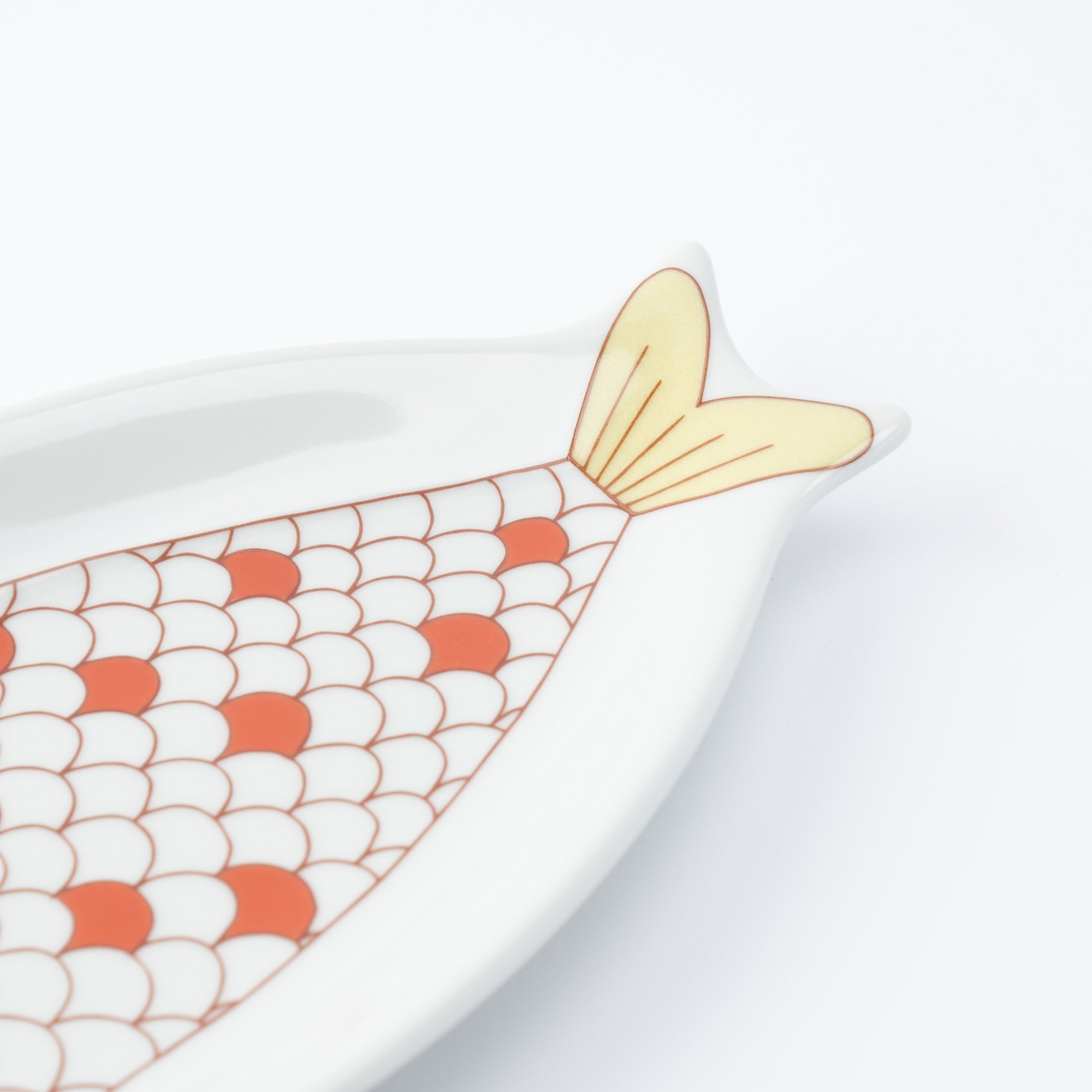 Fish Shaped Dinner Plate
