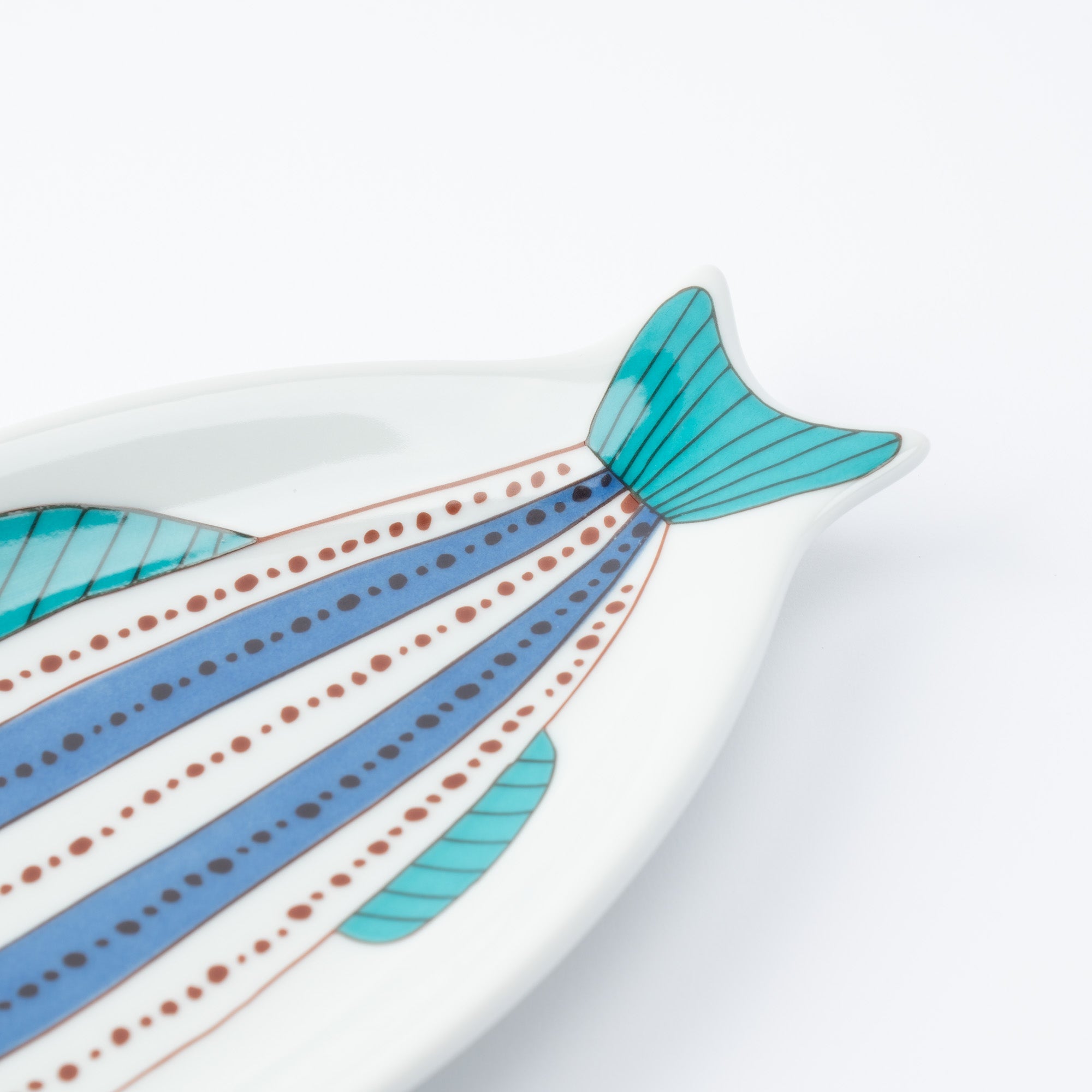 Fish Shaped Dinner Plate