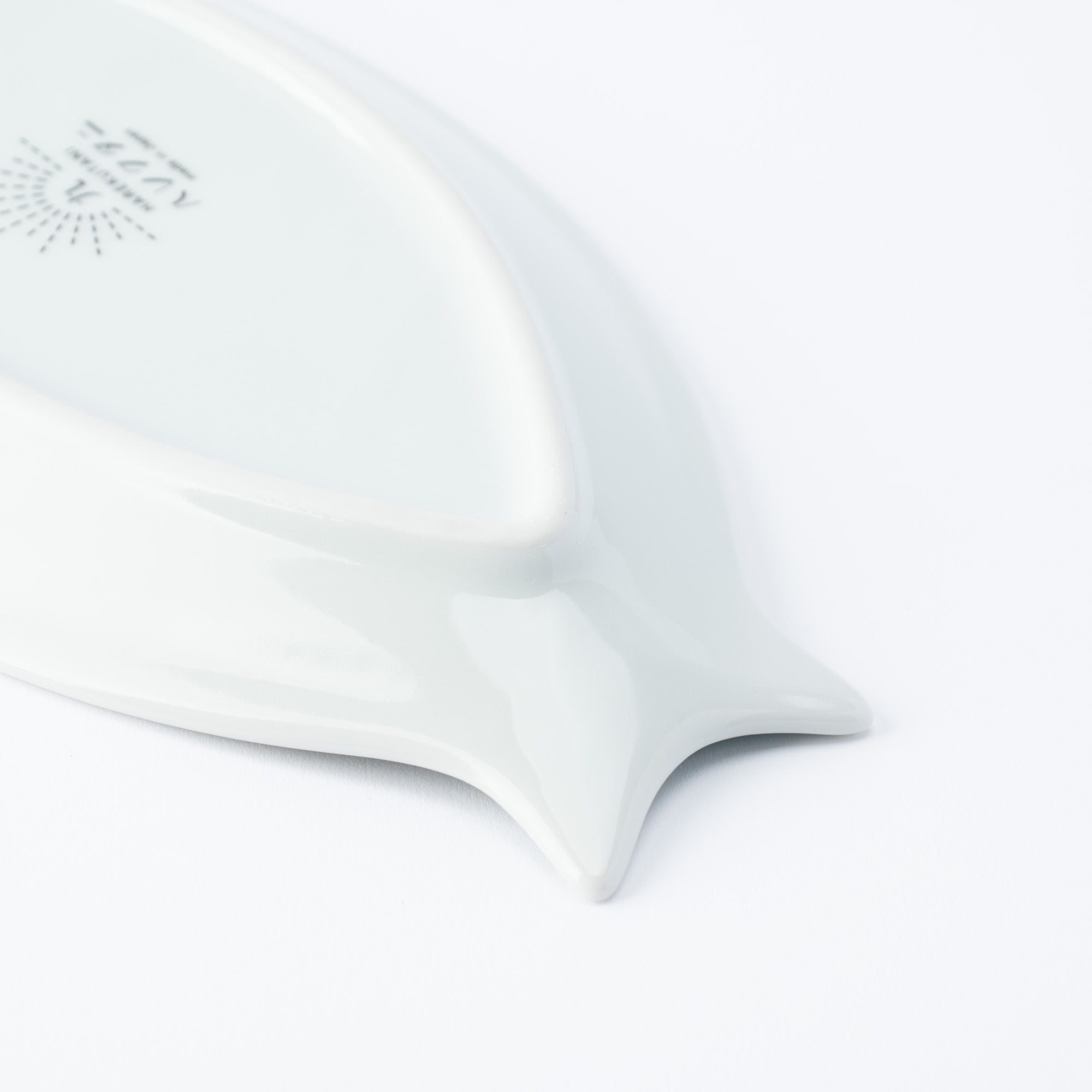 Fish Shaped Dinner Plate