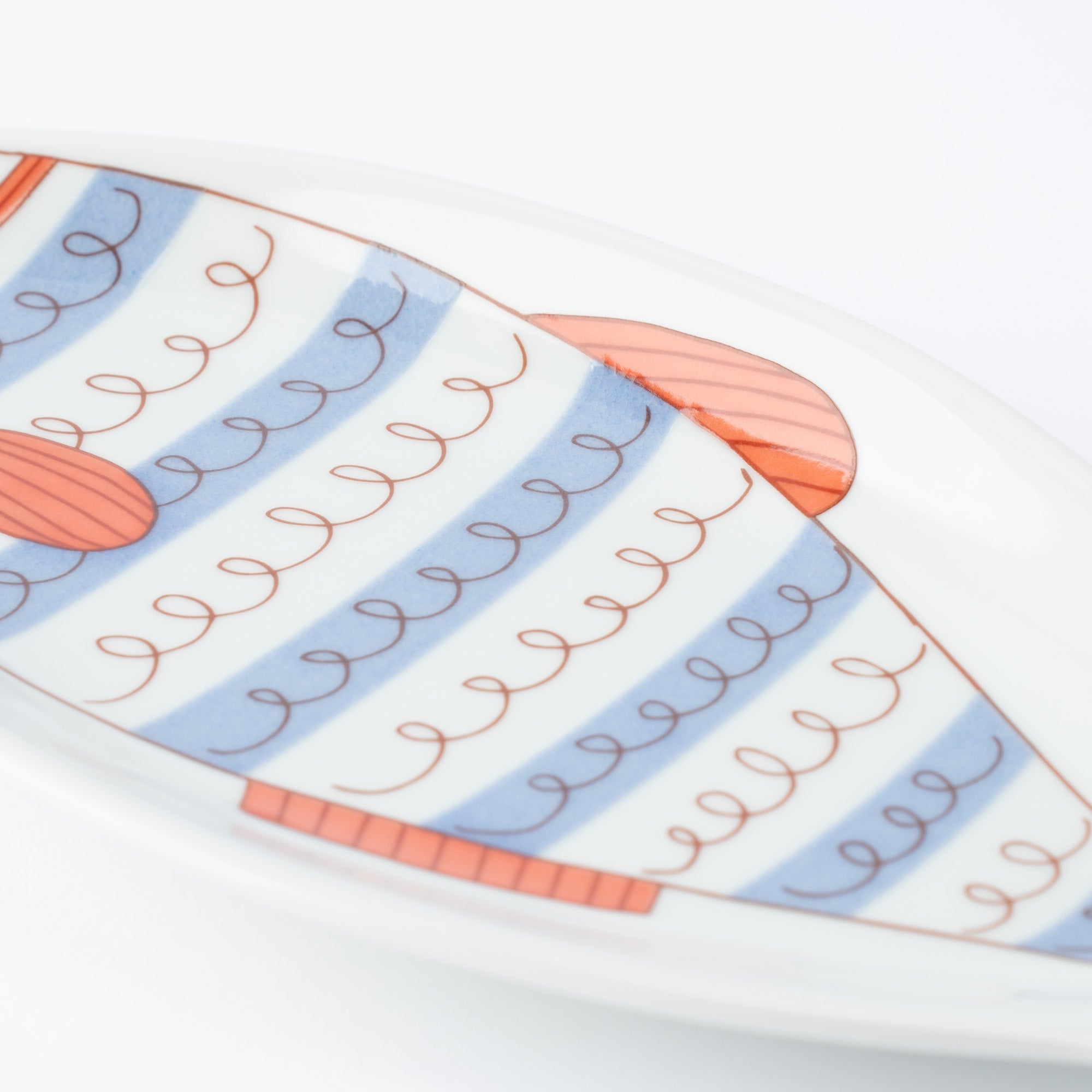 Fish Shaped Dinner Plate