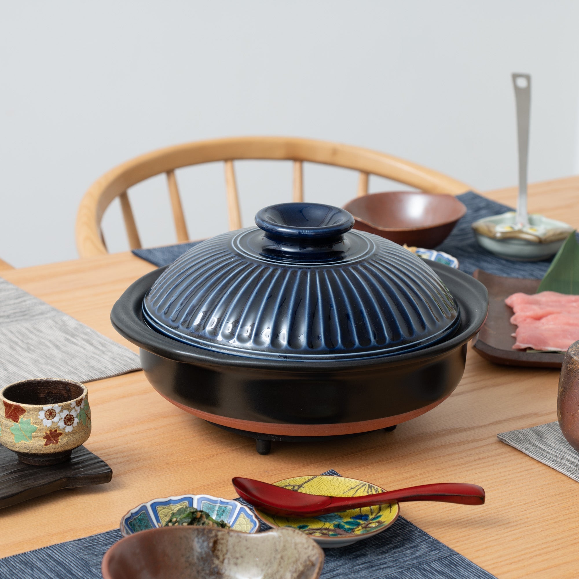 Kikka Donabe Japanese Clay Pot for 3 to 4 People