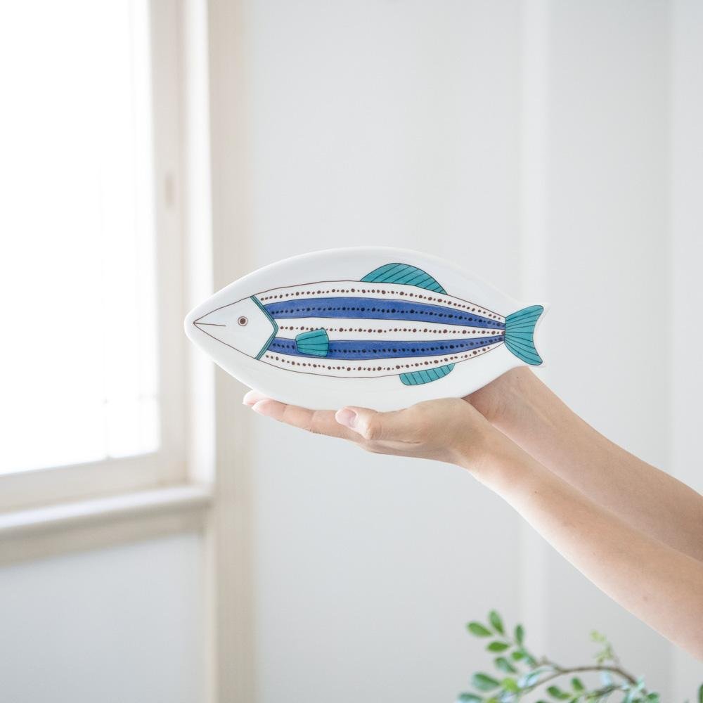 Fish Shaped Dinner Plate