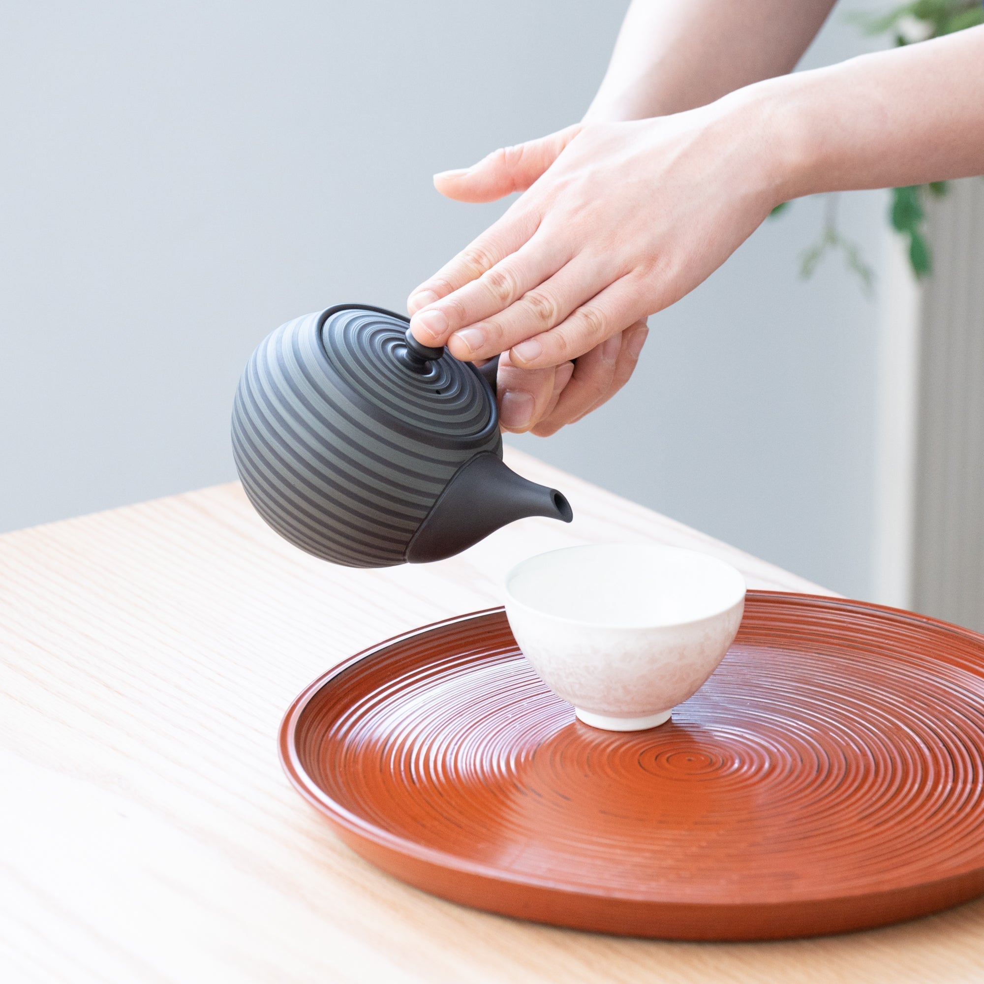 Circular Stripe Patterned Black Japanese Teapot