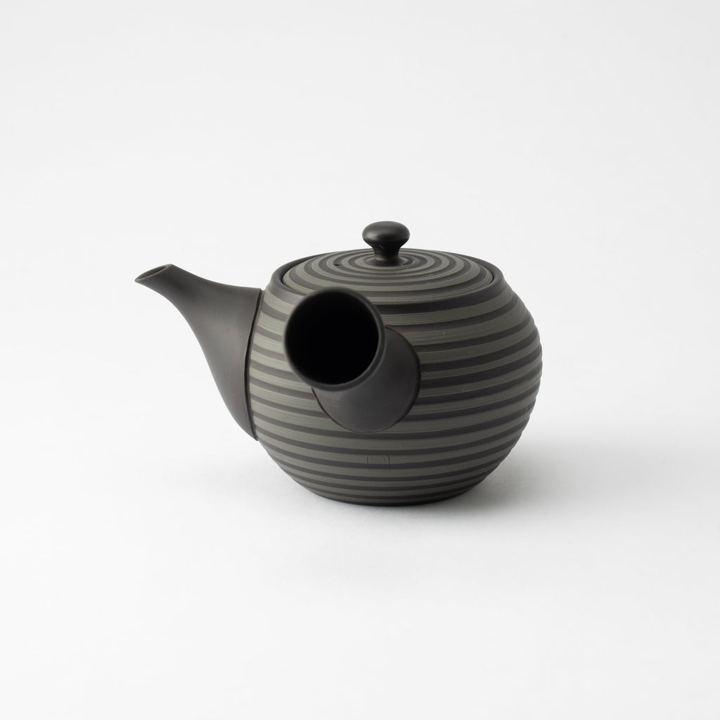 Circular Stripe Patterned Black Japanese Teapot