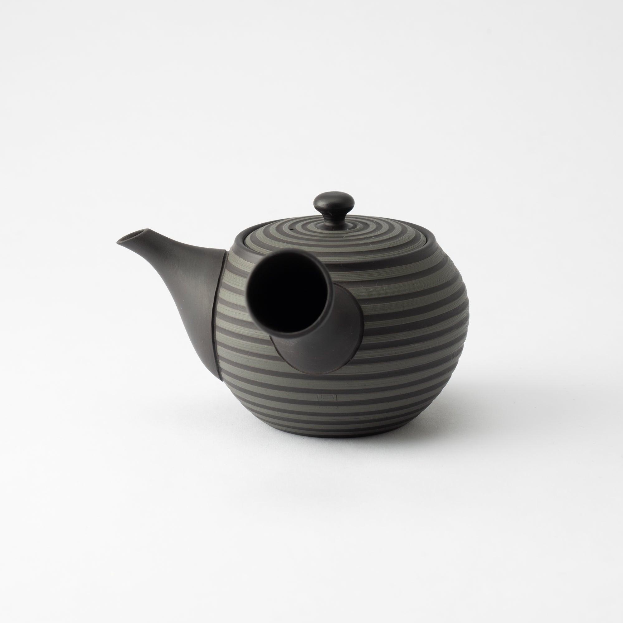 Circular Stripe Patterned Black Japanese Teapot