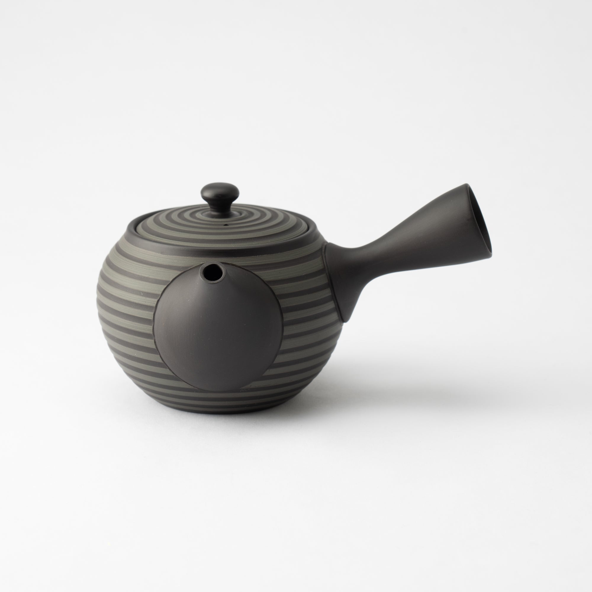 Circular Stripe Patterned Black Japanese Teapot