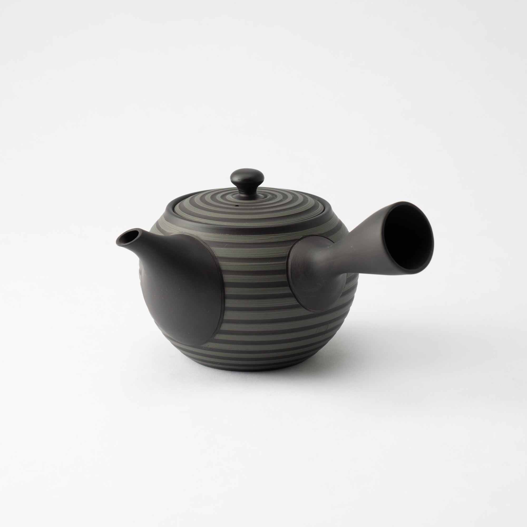 Circular Stripe Patterned Black Japanese Teapot