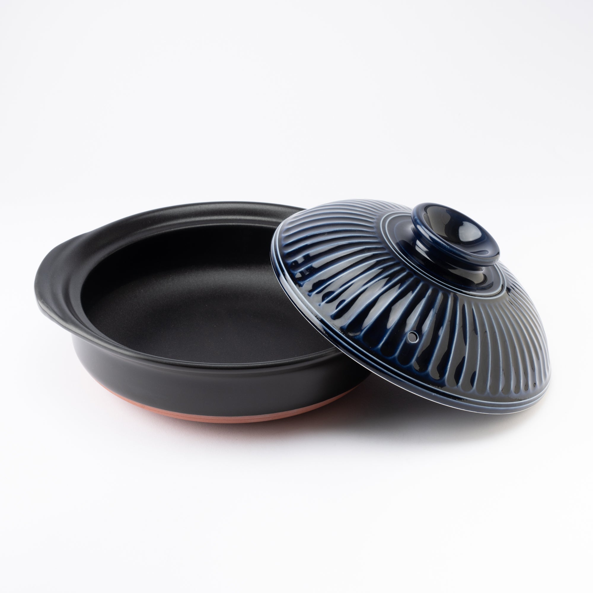 Kikka Navy IH-Compatible Donabe Japanese Clay Pot for 3 to 4 persons