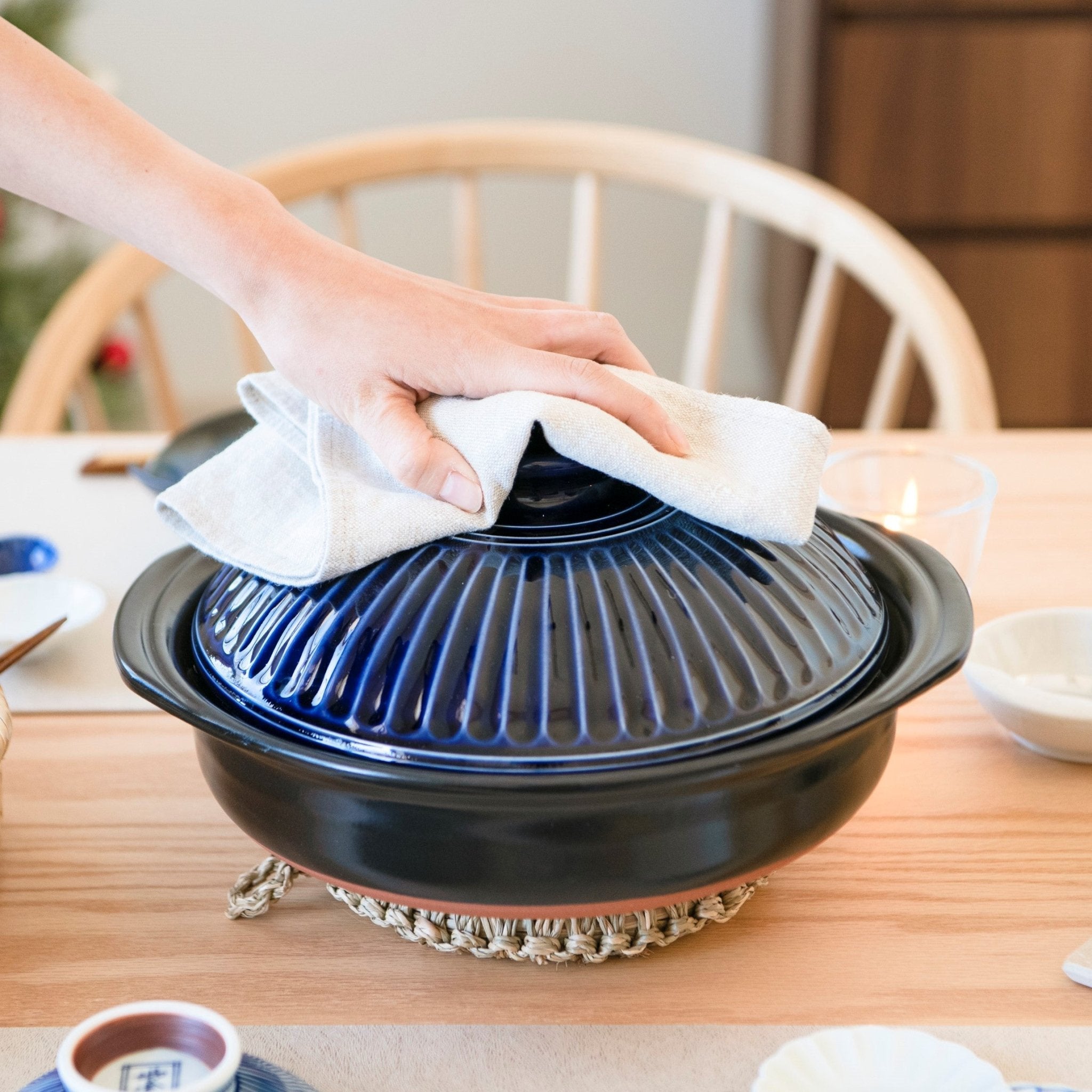Kikka Navy IH-Compatible Donabe Japanese Clay Pot for 3 to 4 persons