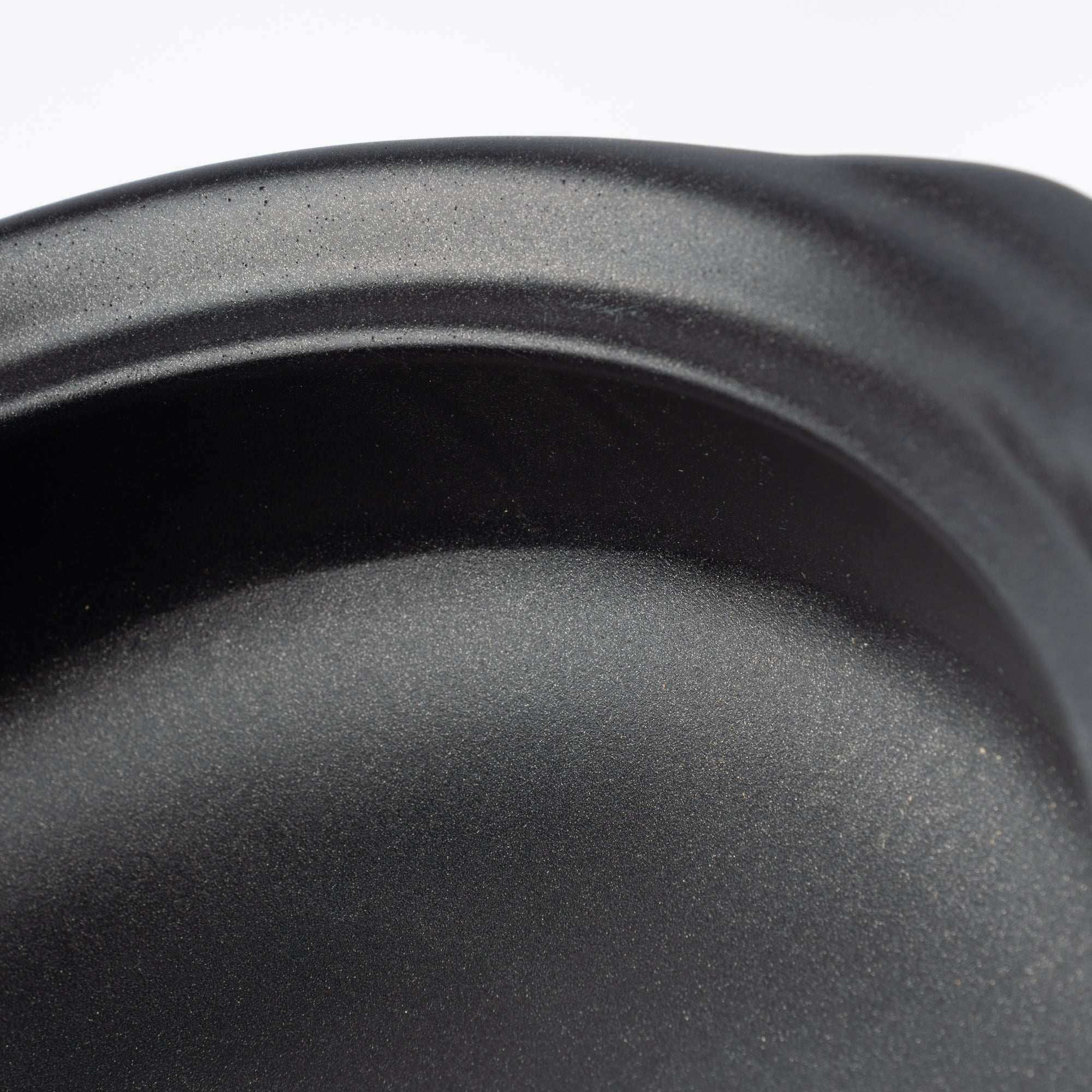 Kikka Navy IH-Compatible Donabe Japanese Clay Pot for 3 to 4 persons