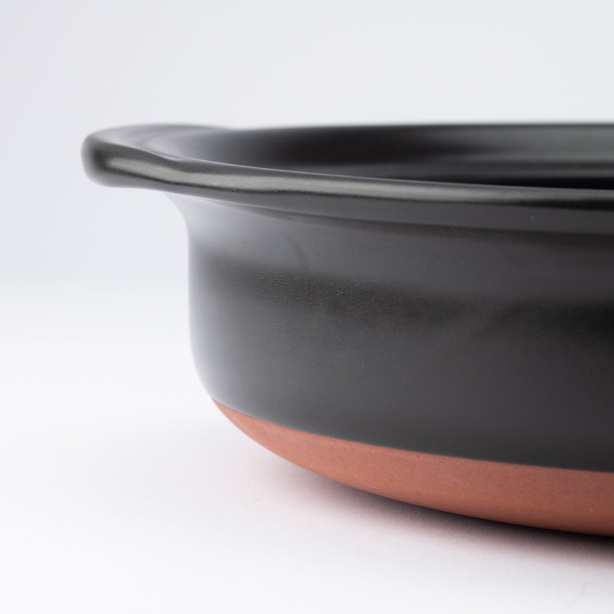 Kikka Navy IH-Compatible Donabe Japanese Clay Pot for 3 to 4 persons