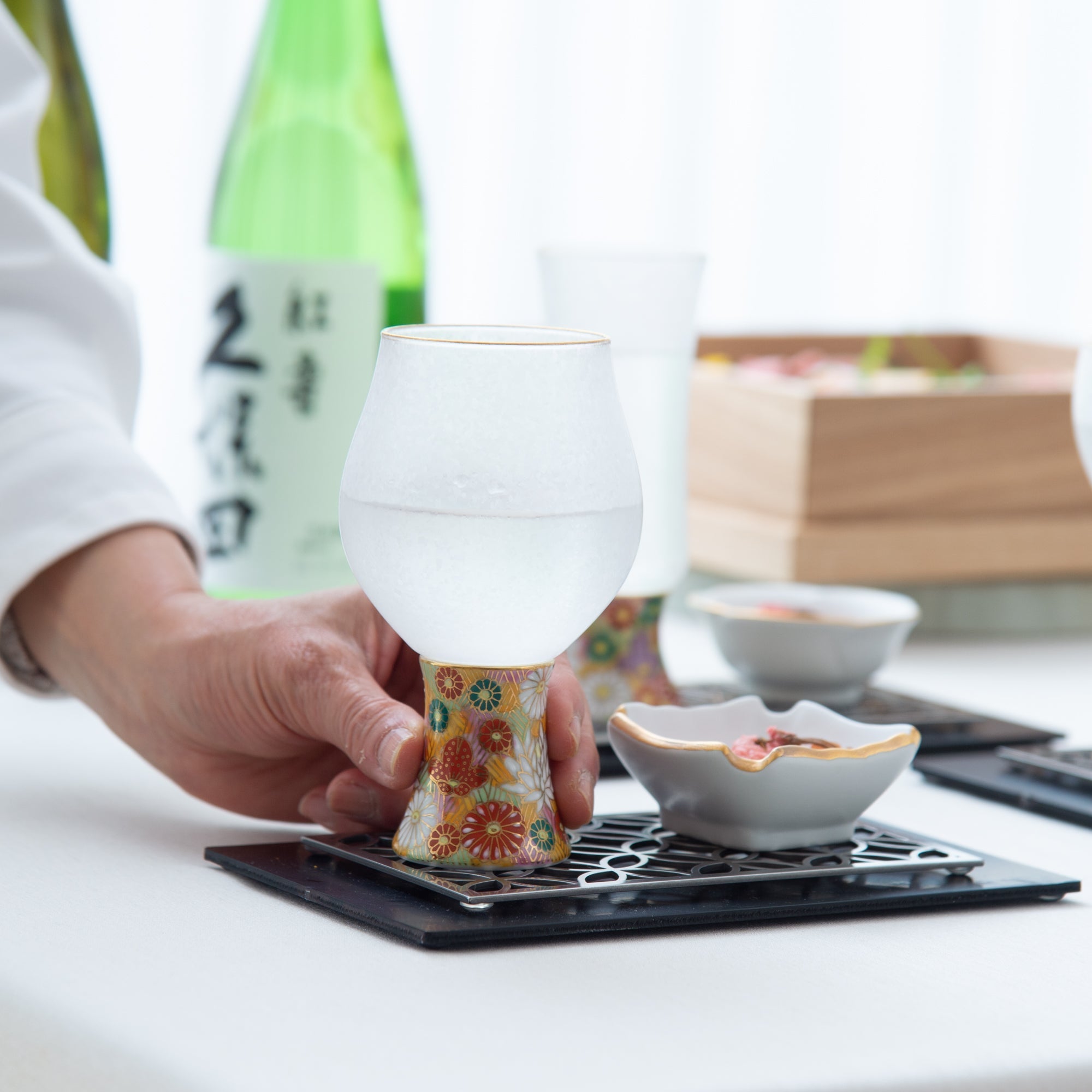 Mizore Hanazume Sake Glass