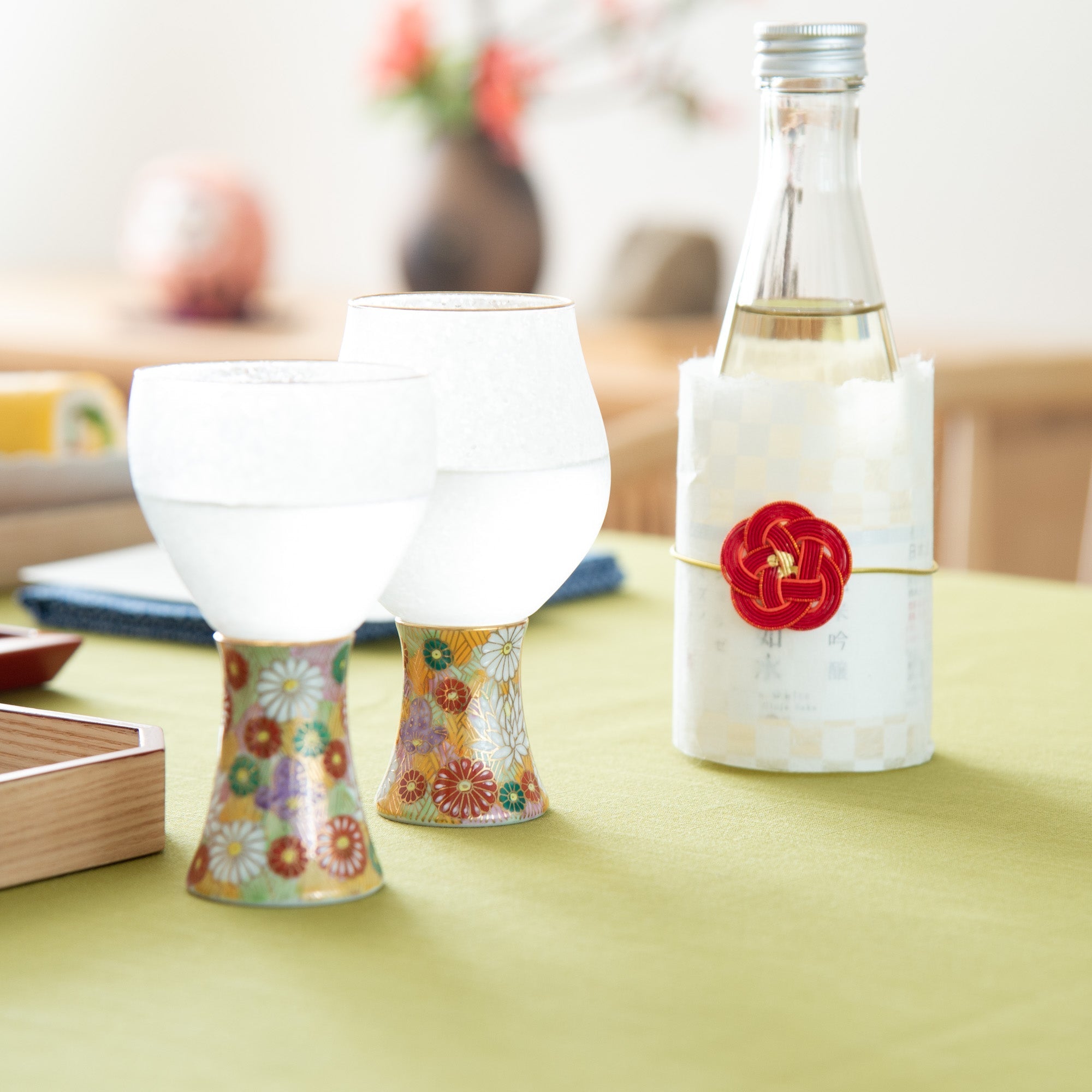 Mizore Hanazume Sake Glass